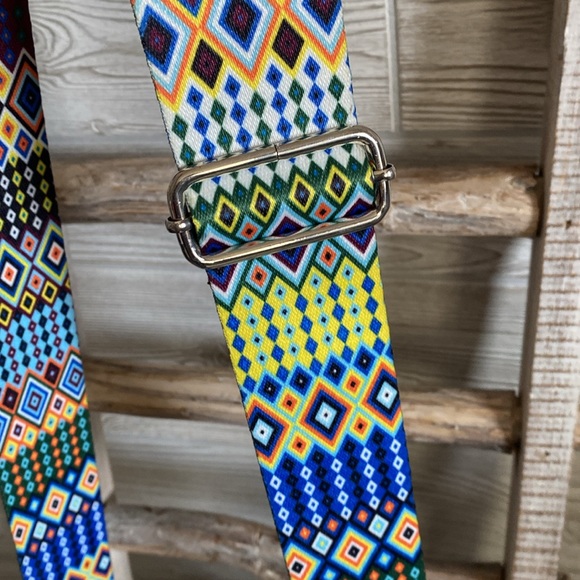 Light Gray Leather Purse with Adjustable Colorful Strap - Picture 5 of 7